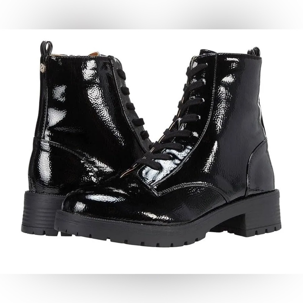 NEW Anne Klein Vanya Boot in Black Size 9